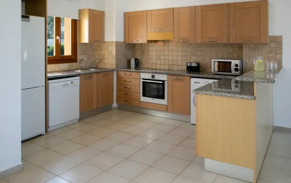 L1736121