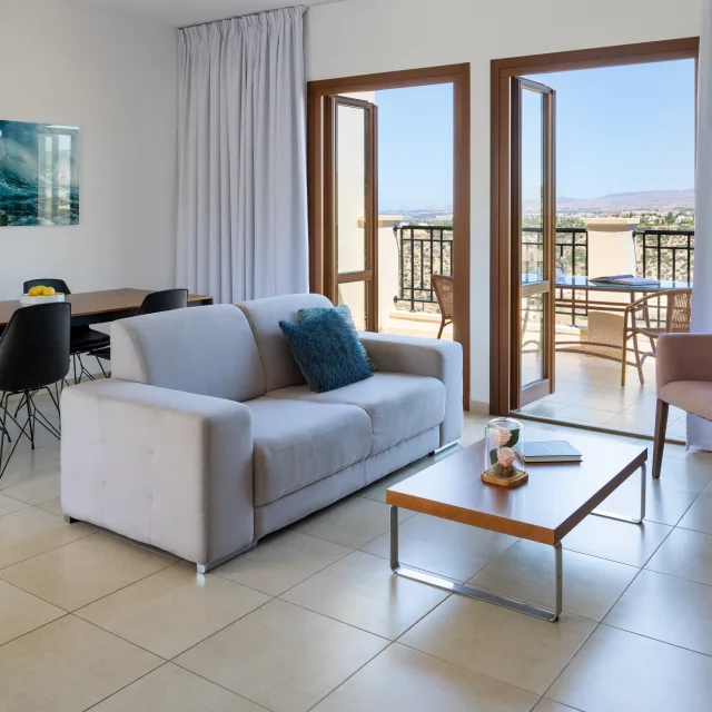 Apartments With Shared Pool, Aphrodite Hills Resort