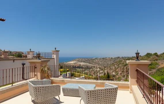 15 AHR02 mtime20231205110738